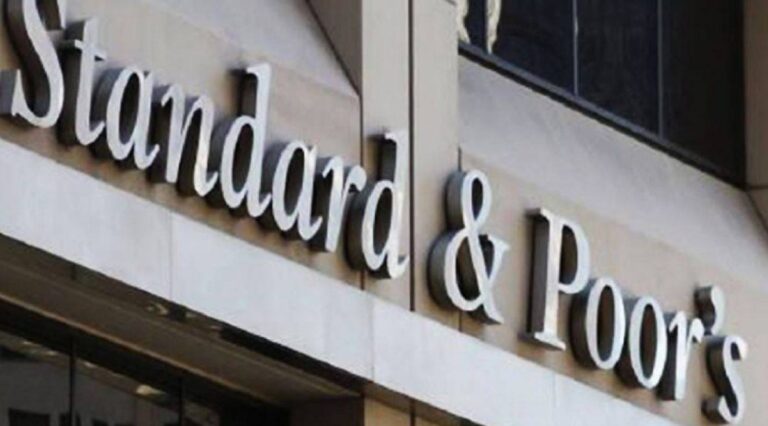 Monitor: Standard and Poor’s rishikon në ngritje perspektivën për Shqipërinë, nga “e qëndrueshme” në “pozitive”