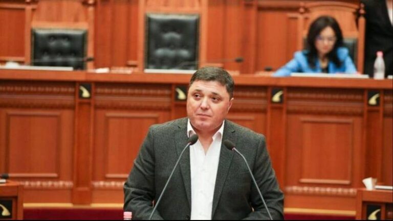 Ish-deputeti i PD emërohet këshilltar për Politikë të Jashtme në Presidencën e Kosovës
