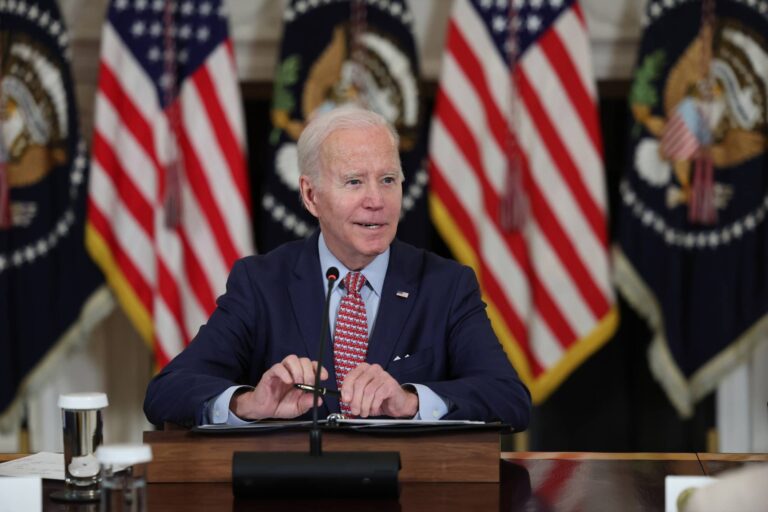 Presidenti Biden përballet me presion nga votuesit arabë dhe myslimanë