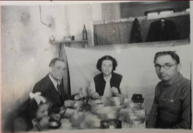 Madhështia e veprave të tij nuk e mbante dot vetëm një emër! Botohet pas 72 vjetësh në Itali fotoja e Mithat Frashërit