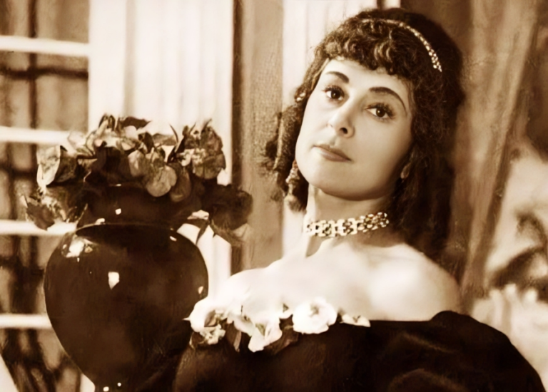 Marie Kraja, interpretuesja që nxori këngën popullore nga ambientet familjare për ta ngjitur në skenat koncertale