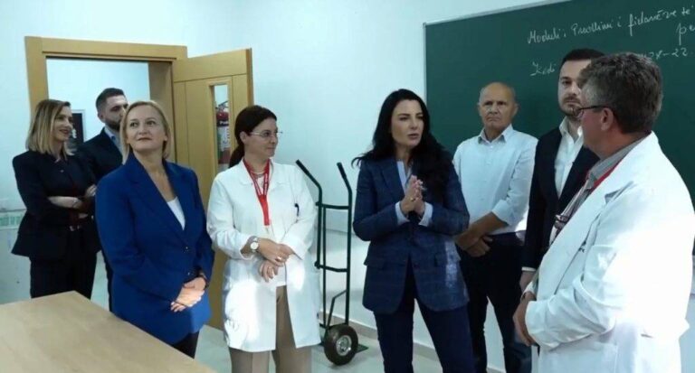 Zv/kryeministrja Balluku në Cërrik: Shkolla e mesme bujqësore, do të kthehet në një qendër rajonale