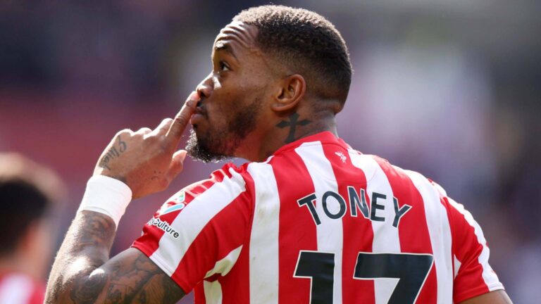 Nuk luan prej disa muajsh, “bigët” e Premier League bëjnë gati 100 milionë euro për sulmuesin e Brentford