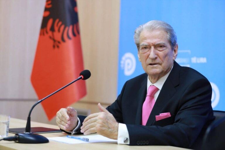 Akuza nga Berisha: Policia në parlament me urdhër të Ramës, dëshmi e diktaturës