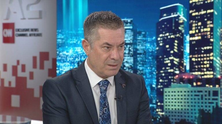 Lorenc Vangjeli: Një ar*ë që e shkrepën shumë duar!