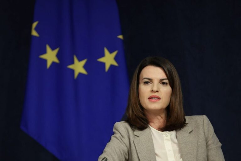 Kredi me 0% interes, Koçiu: Mbështesim mjekët