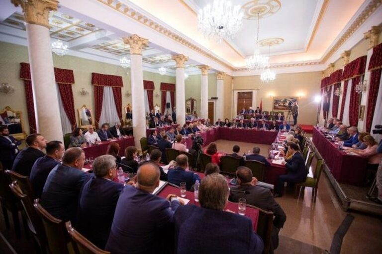 Rama i pakënaqur me deputetët e PS-së, flet për zgjedhje të parakohshme