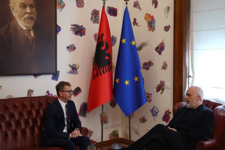 Ambasadori i ri i BE në Tiranë takim me Ramën, Gonzato: Integrimi një rrugë sfiduese dhe premtuese