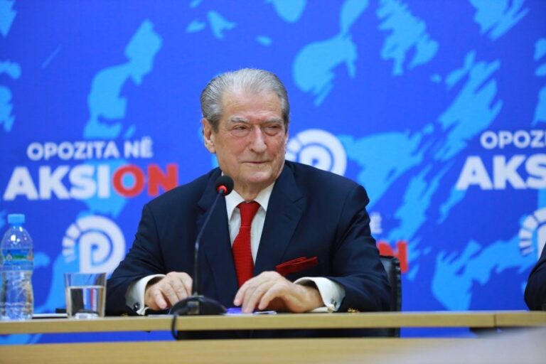 Me Berishën kryetar, PD-ja i kërkon KQZ që të regjistrohet për zgjedhjet e 4 gushtit në Himarë