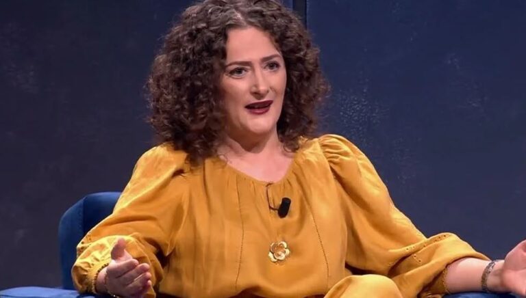 Argita Malltezi e ftuar për herë të parë në Kuvendin e PD-së së drejtuar nga Berisha