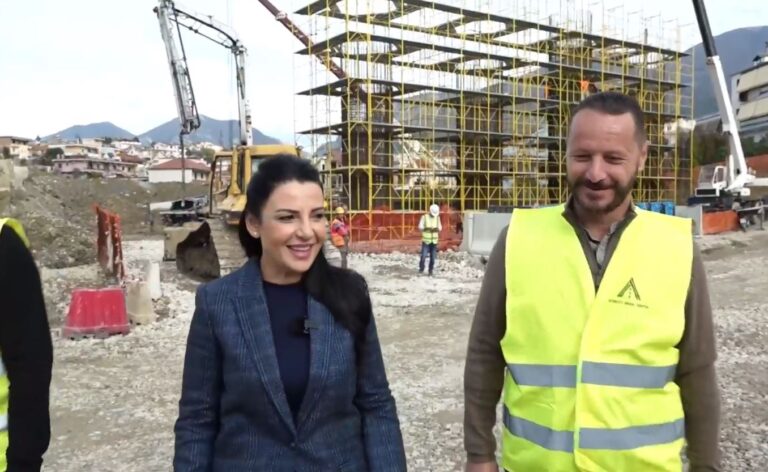 VIDEO/ Loti 4 i Unazës së Madhe të Tiranës, zv/kryeministrja Balluku: Gati në verën e vitit 2024