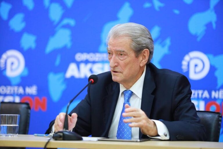 ”Arrest shtëpie” dhe “ndalim komunikimi”, Berisha: 2 arsye pse më pëlqen shumë si masë