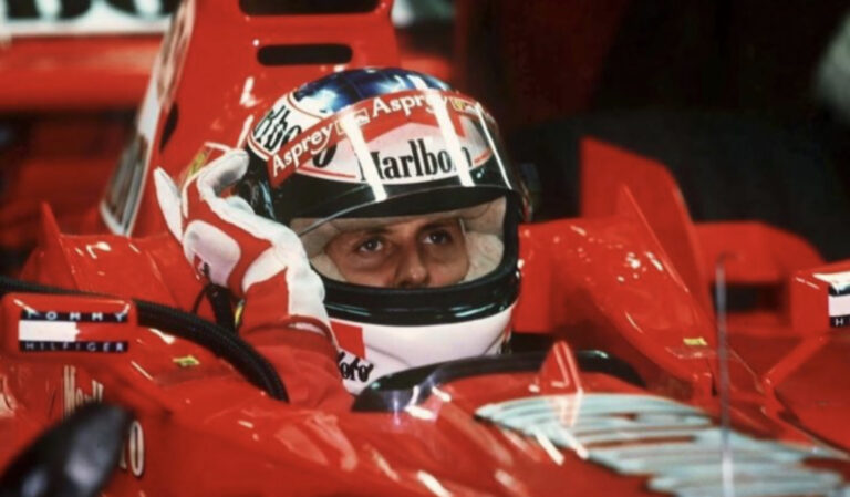 Schumacher 10 vite pas aksidentit/ Mjekët po përpiqen për të përmirësuar gjendjen e tij