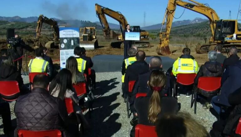 Nisin punimet për linjën energjetike 400 kV Shqipëri – RMV, Balluku: Marrëveshje për ndërtimin e një tjetër linje edhe me Italinë