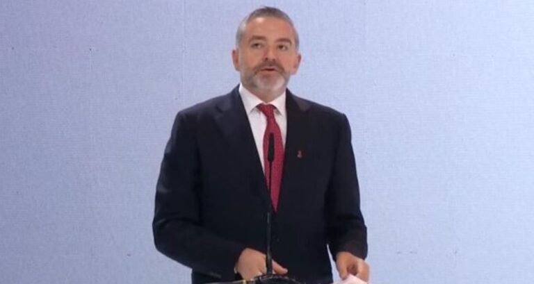 Klosi në Kongresin e PS për opozitën: Ata janë të shkërmoqur, ne me Ramën jemi shumë të fortë!