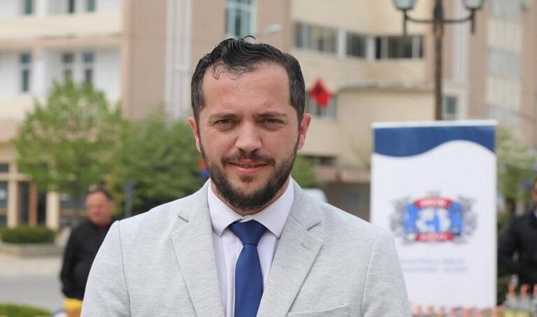 Ish-prefekti i Kukësit, Granit Gjana, shkon sërish në SPAK