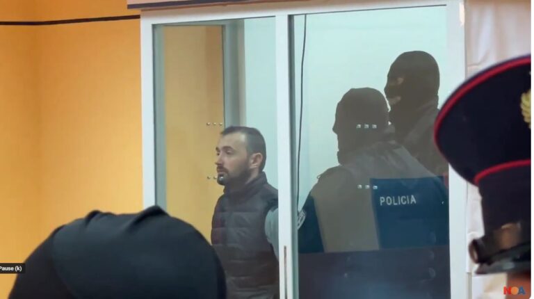 Vr*sja në qeli! ”Arrest me burg” për Mjacajn, drejtorin e institucionit dhe gjithë të tjerët