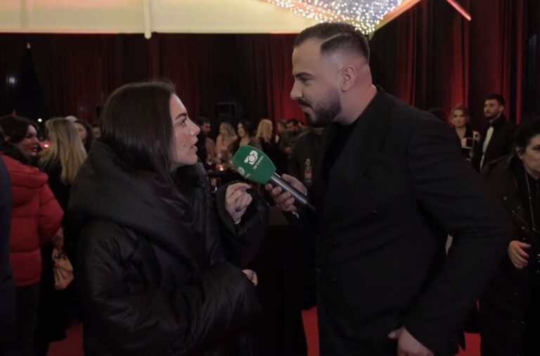 Kronikë/ Sara Hoxha inatoset me Ronaldo Sharkën: I jep gojës shumë ti