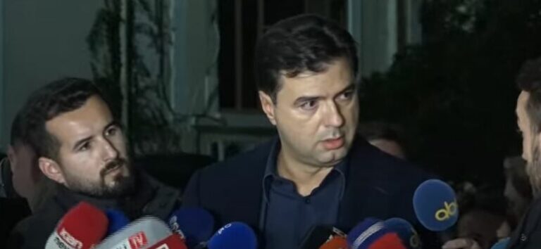 ”Seanca një teatër me skenar të Ramës”, Lulzim Basha ka një thirrje për Presidentin