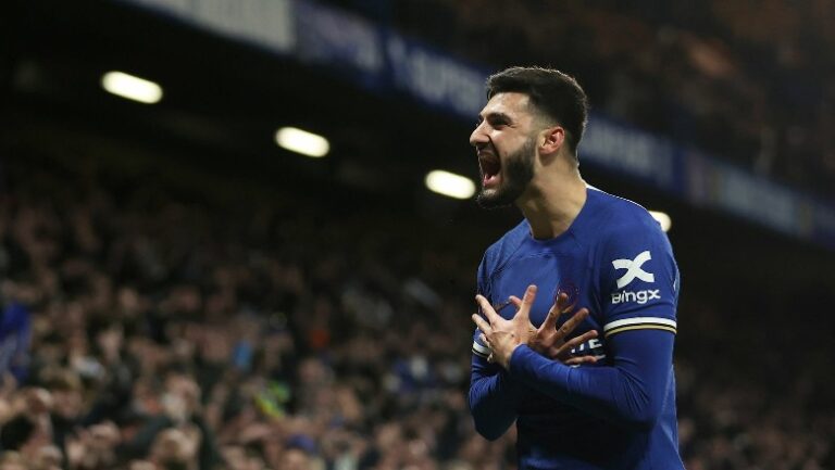 Kronikë/ Pochettino sqaron pse la në stol Brojën: S’mund të luajë si lojtar normal!