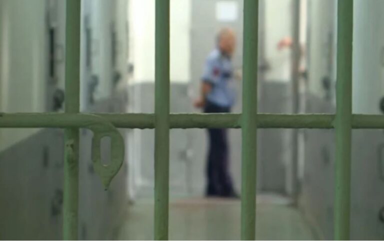 Kronikë/ 84 vota për amnistinë penale, PS pranon kushtin e Bashës: Falim protestuesit