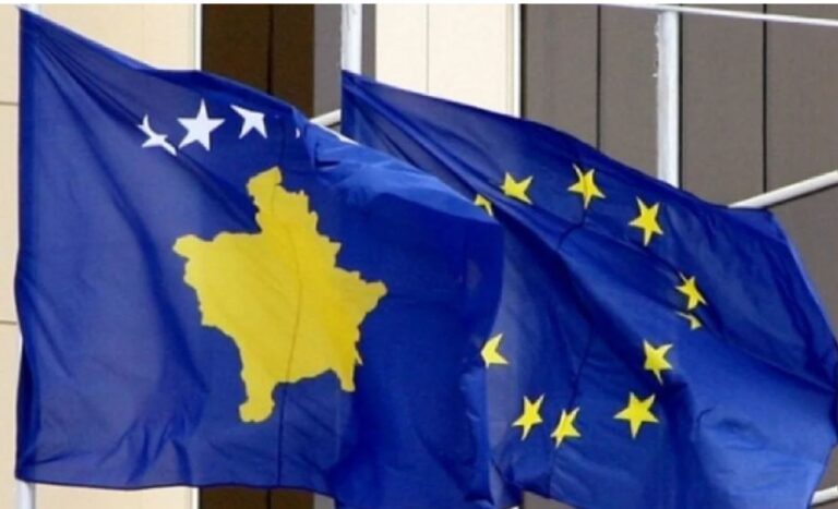 Hyn sot në fuqi vendimi për liberalizimin e vizave. Qeveria e Kosovës organizon udhëtimin e parë drejt BE-së