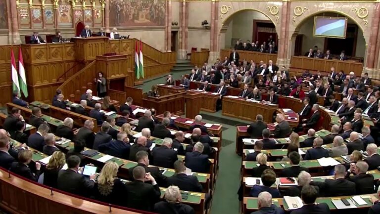 Nuk ka më pengesa, Hungaria i hap rrugën anëtarësimit të Suedisë në NATO