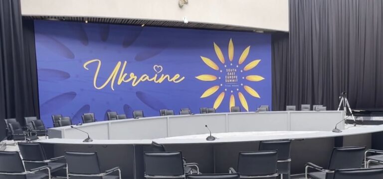 Samiti për Ukrainën, Zelensky mbërrin në mbrëmje. Foto nga vendi ku do të mblidhen liderët