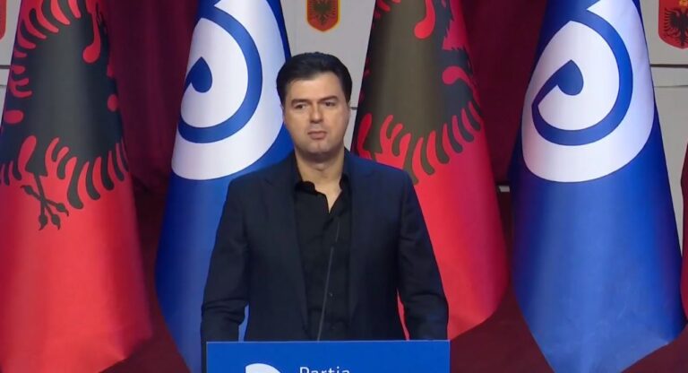 VIDEO/ Basha në Krujë: Koha t’u japim shqiptarëve rrugën e daljes nga ky ankth 10-vjeçar