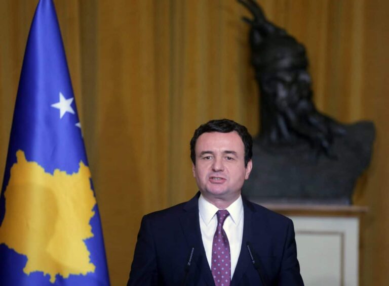 Albin Kurti: BE të heqë masat, Kosova, gati të hapë negociatat për anëtarësimin