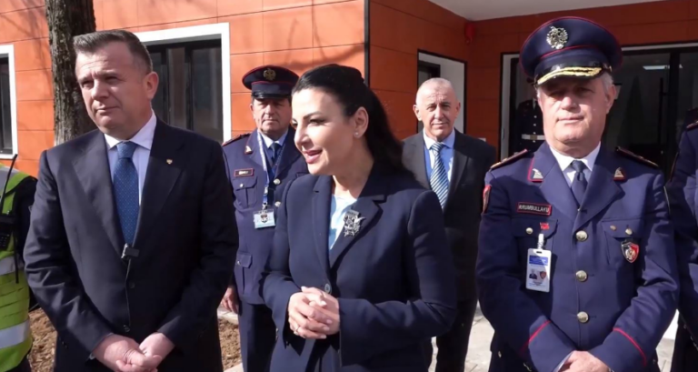 Balluku dhe Balla inspektojnë godinën e re të policisë në Dibër: Kushte dinjitoze me standarde të BE-së