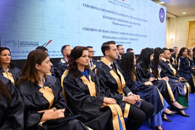 Shkolla e Magjistraturës u jep mundësinë për t’u bërë magjistratë edhe juristëve që nuk arrijnë notën 8
