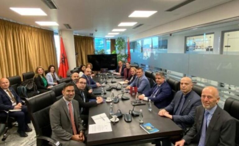 Lufta kundër korrupsionit, prokurorë të SPAK takojnë përfaqësues të USKOK dhe OPDAT
