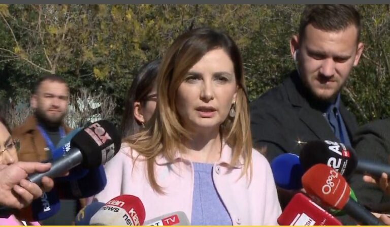 Tabaku: Paguani më shumë taksa por a keni më shumë shërbime?