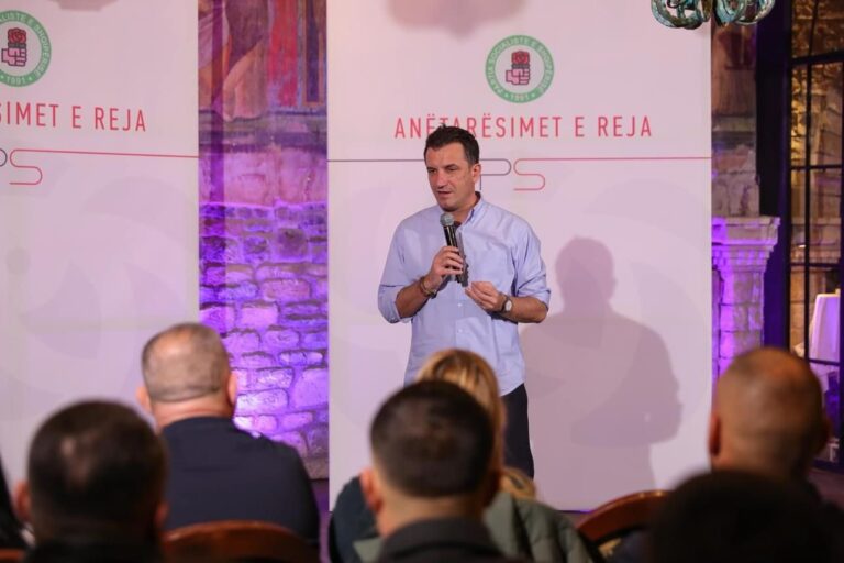 Veliaj: PD-së i ka ngelur veç Saliu. Është bërë si Big Brother, zihen kë do nxjerrin nga shtëpia sot