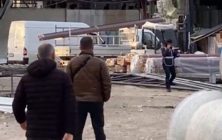 Shp*rthimi në Lushnjë, identifikohet vik*ima! Policia: 8 persona të plagosur, vinçi preku linjën e tensionit të lartë