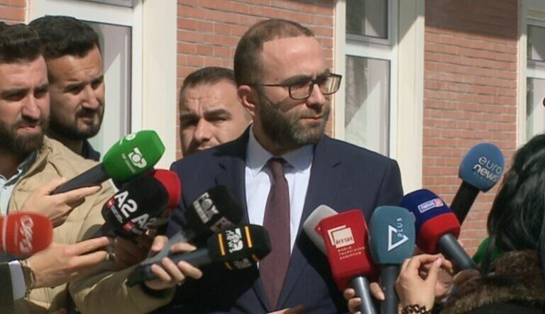 Përfundon mbledhja e grupit të PD, Bardhi: Jo marrëveshje me Ramën, por dialog me institucionet