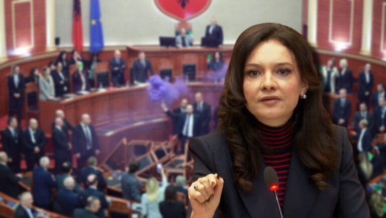 Spiropali komenton kaosin e opozitës në Kuvend: Deputetët t’i kthehen rrugës se arsyes!