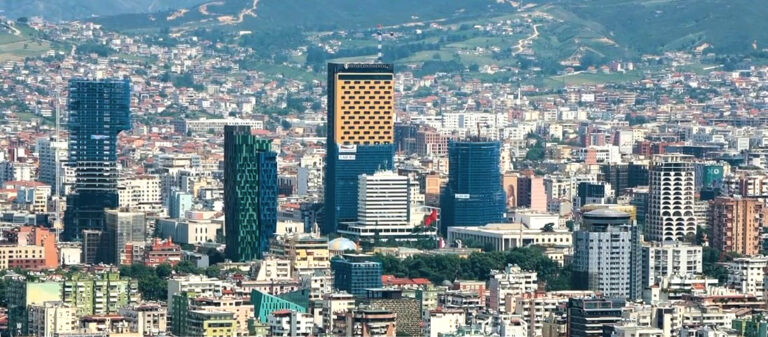 Erion Veliaj prezanton: “Tirana, destinacioni i 2024!”