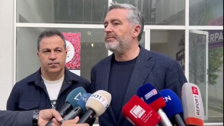 Takimet me diasporën, Blendi Klosi: Fokusi tek rienergjizimi i PS dhe angazhimi për ”Shqipërinë 2030”