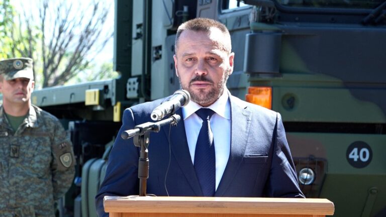 Ministri Maqedonci: Serbia me qasjen e saj hegjemoniste karshi Kosovës, do të bëjë që ten*ionet të vazhdojnë