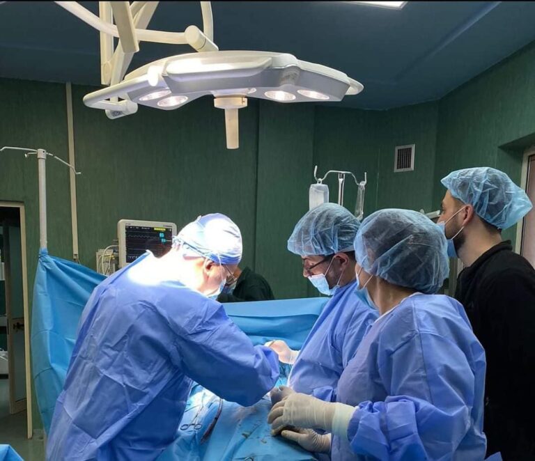 Operacion i rrallë te ”Shefqet Ndroqi”/Rama: Realizohej veç në klinika të specializuara nëpër botë