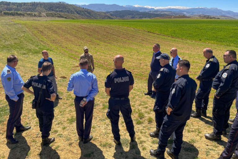 FOTO/ SHBA trajnon policitë e Shqipërisë dhe Kosovës. Për ruajtjen e sigurinë kufitare dhe anti-te**orizmi
