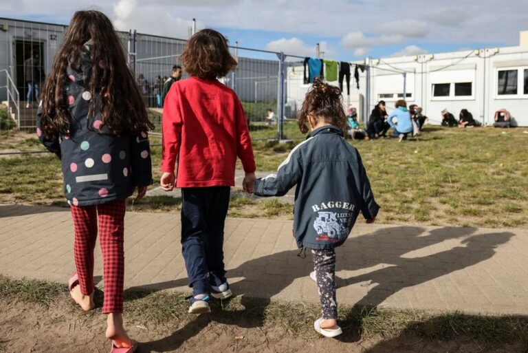 50 mijë emigrantë min*renë të ardhur në Evropë janë zhd*kur