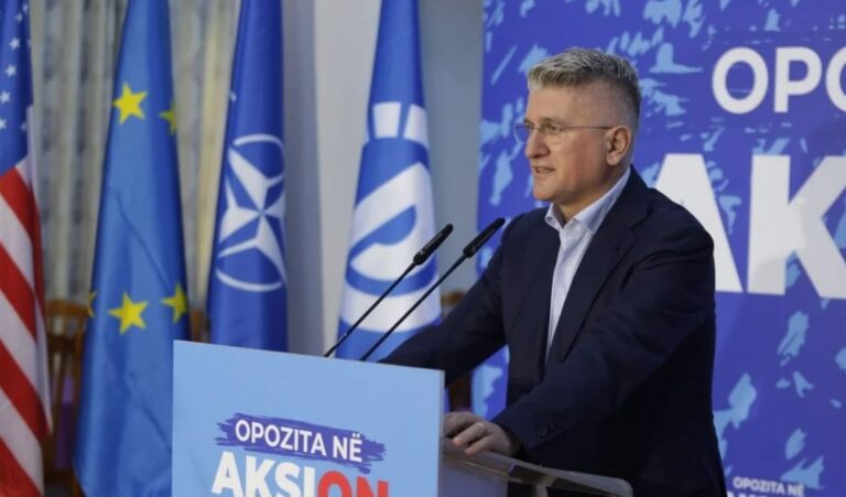 ”Nxorëm opozitën nga rrethimi”, Gjekmarkaj: E majta e do votën për të futur në xhep paratë publike
