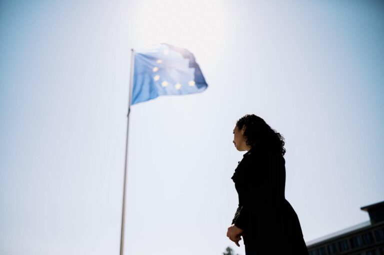 Kosovën më pranë anëtarësimit në KiE, presidentja Osmani: Moment historik në rrugëtimin europian