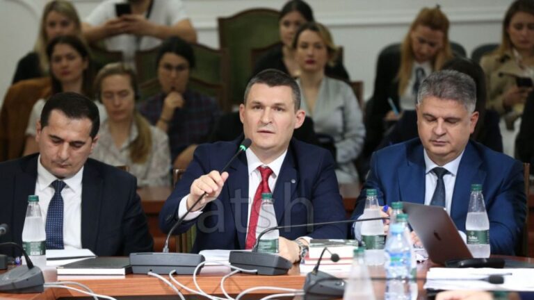 Berisha shkel ligjin, Dumani: Nuk më sfidon dot