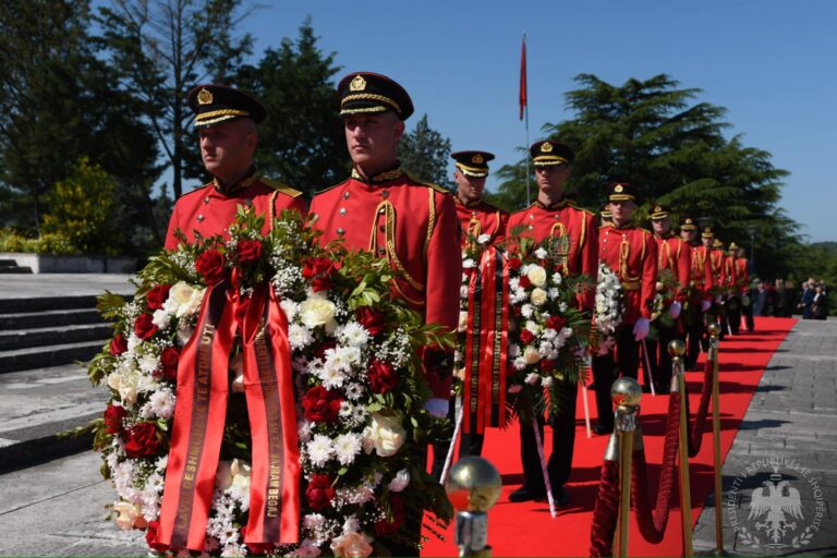 Presidenti i Republikës, Bajram Begaj: Sakrifica e dëshmorëve të atdheut do të nderohet përjetësisht