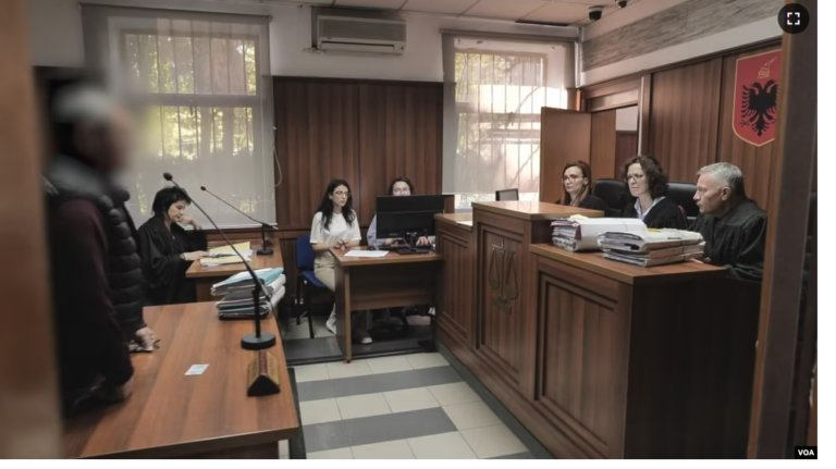 Në sistemin gjyqësor shqiptar janë 110 mijë dosje që presin për t’u shqyrtuar!