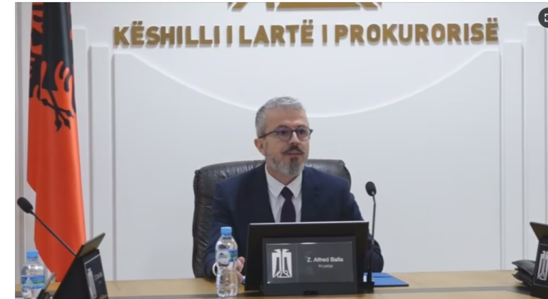 Kryetari i Këshillit të Lartë të Prokurorisë (KLP) Alfred Balla nuk pranon shkarkimin nga Vettingu!